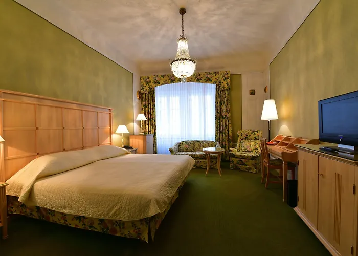 Koenig Von Ungarn Hotel 4*