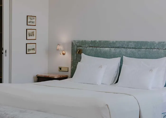 Koenig Von Ungarn Hotel 4*