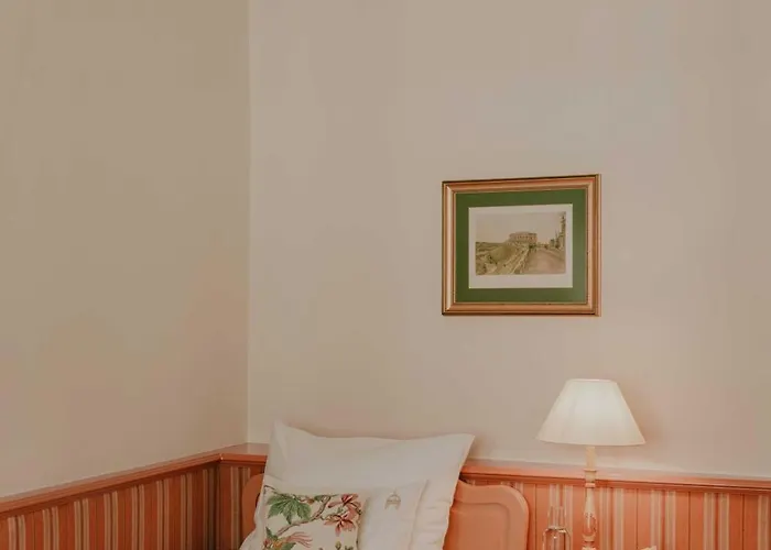 Hotel Koenig Von Ungarn 4*