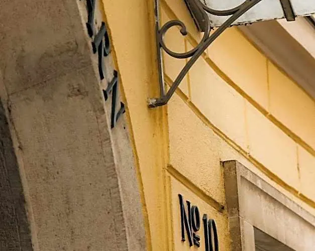 Koenig Von Ungarn Otel Viyana